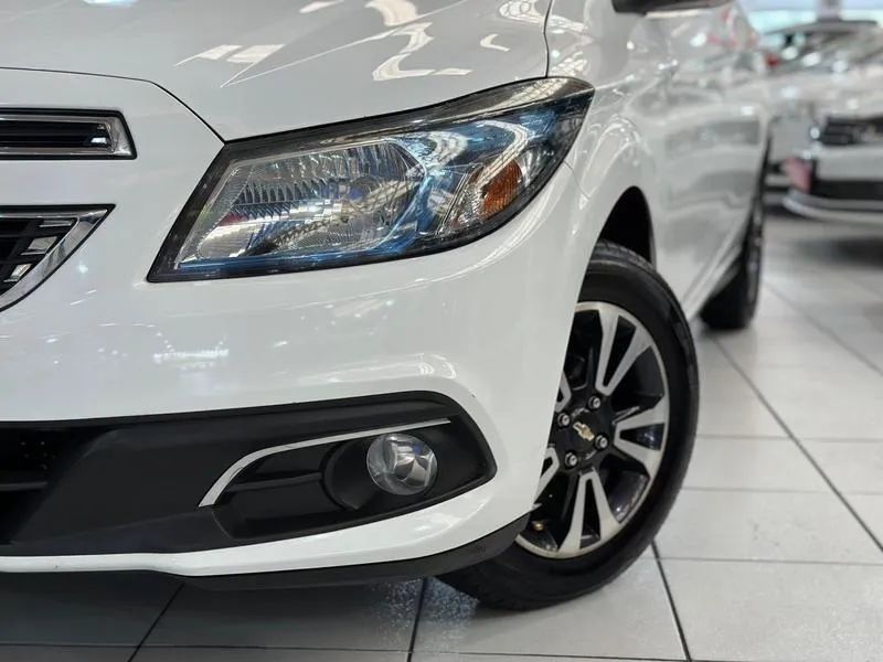 CHEVROLET ONIX 1.4 MPFI LTZ 8V FLEX 4P AUTOMATICO 2014 - Foto 2