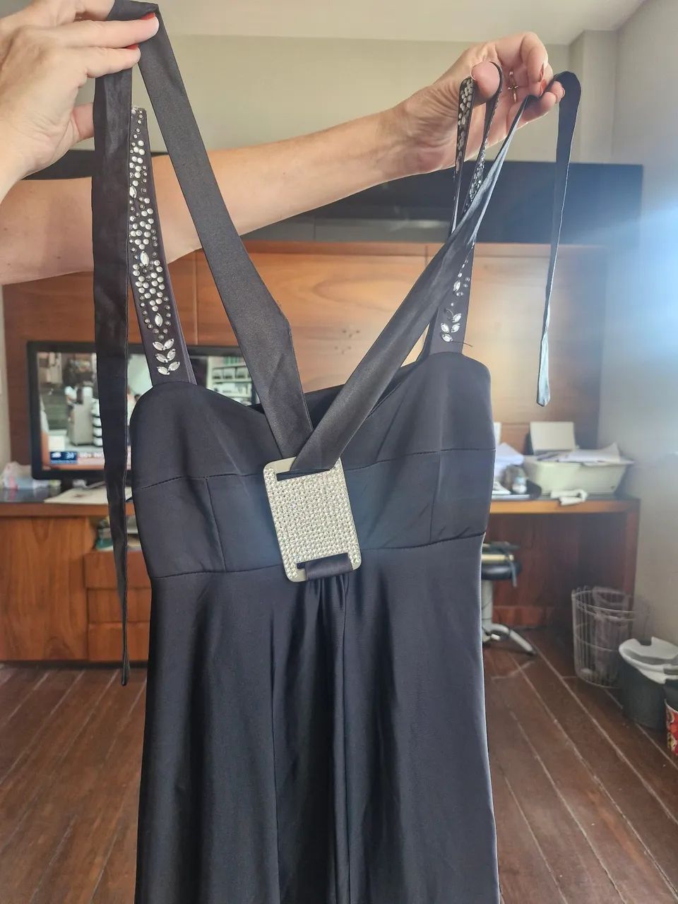 Vestido longo preto seminovo - Foto 2