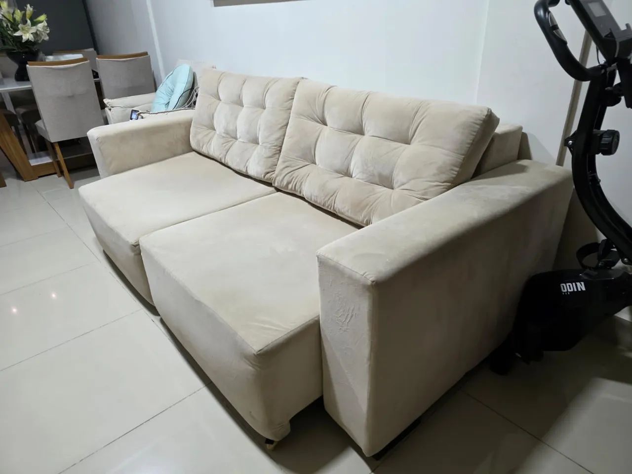 Sofá retrátil - usado64842072749699124