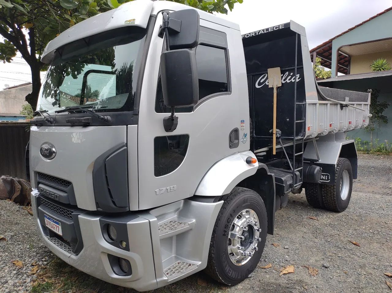 Caminhao toco basculante ford cargo1719 