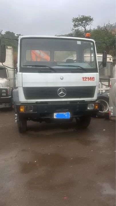 Caminhão Mercedes-Benz 1214C ano 1998