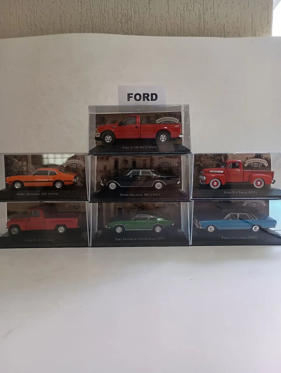 16 miniaturas 1:43 Ford carros inesquecíveis  - Foto 2
