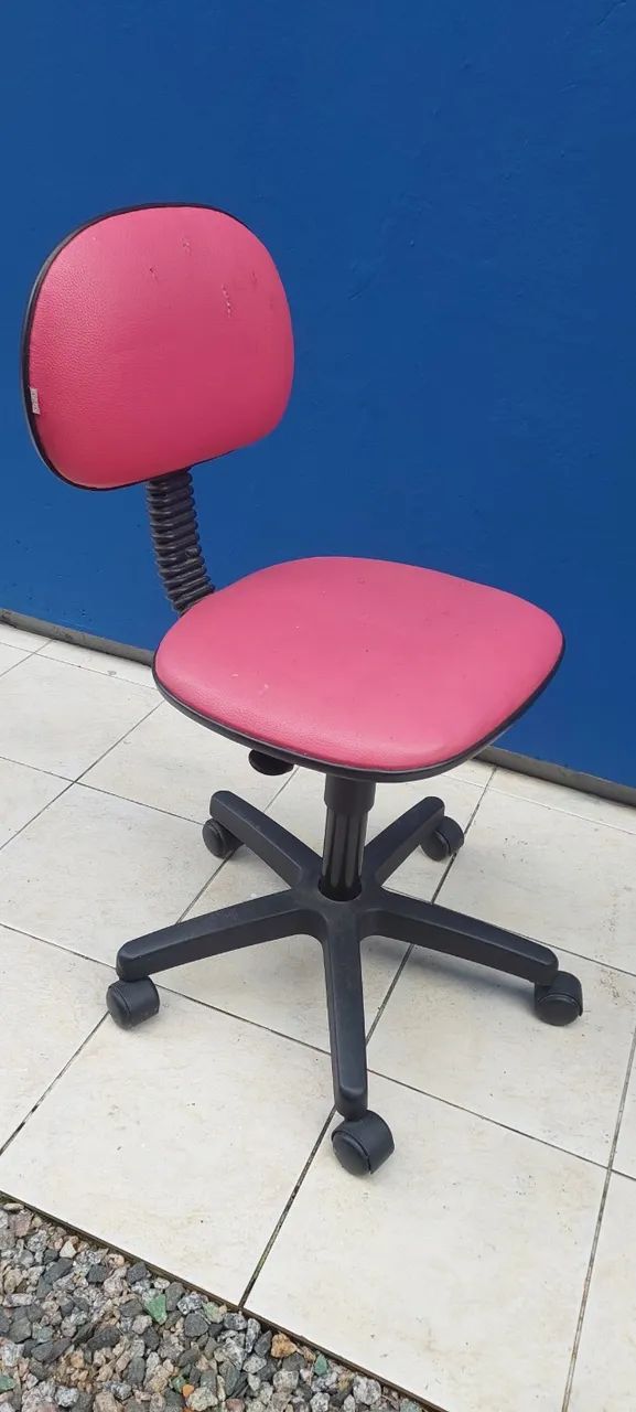 Cadeira de escritório 50 reais - Foto 6