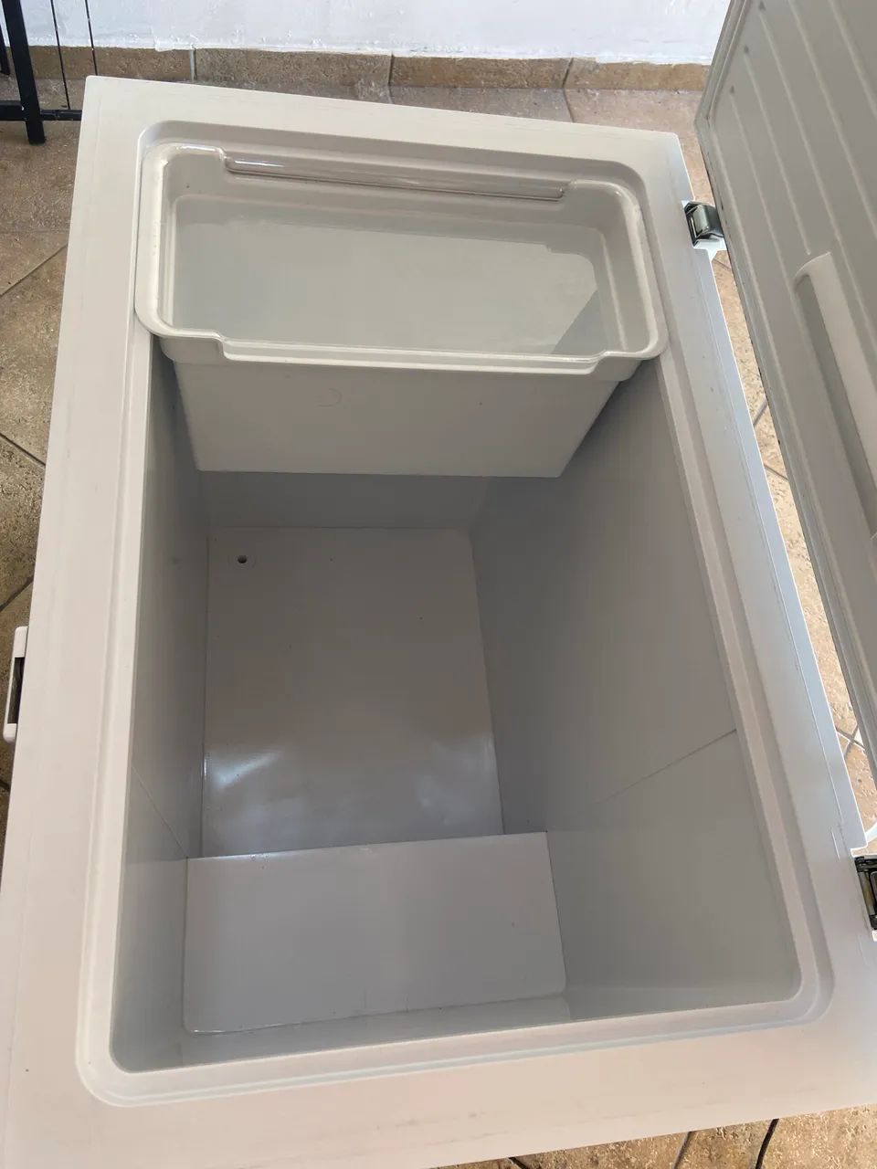 見本 Freezer Electrolux 200lt - Geladeiras e Freezers - Capão da Imbuia
