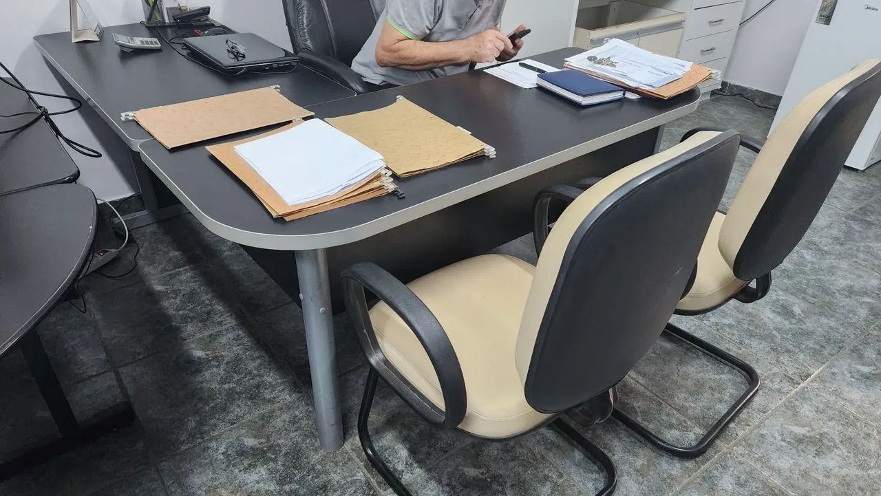 Móveis de escritório  - Foto 5