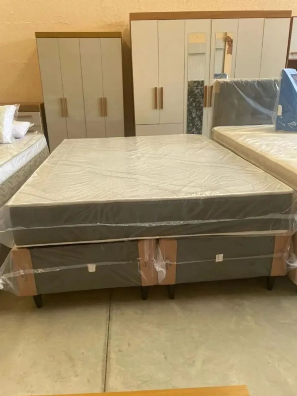 CAMA BOX CASAL QUEEN ALTEZA 158X198 MOLAS ENSACADAS - Camas e
