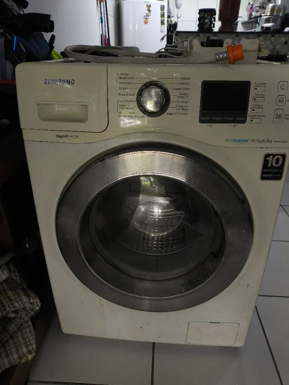 Com defeito placa mãe, Máquina Lava e Seca 10,1kg ecobubble Samsung. 