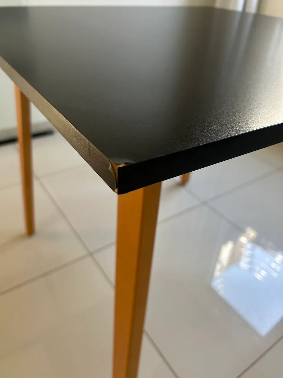 Mesa Preta em Madeira - Foto 3
