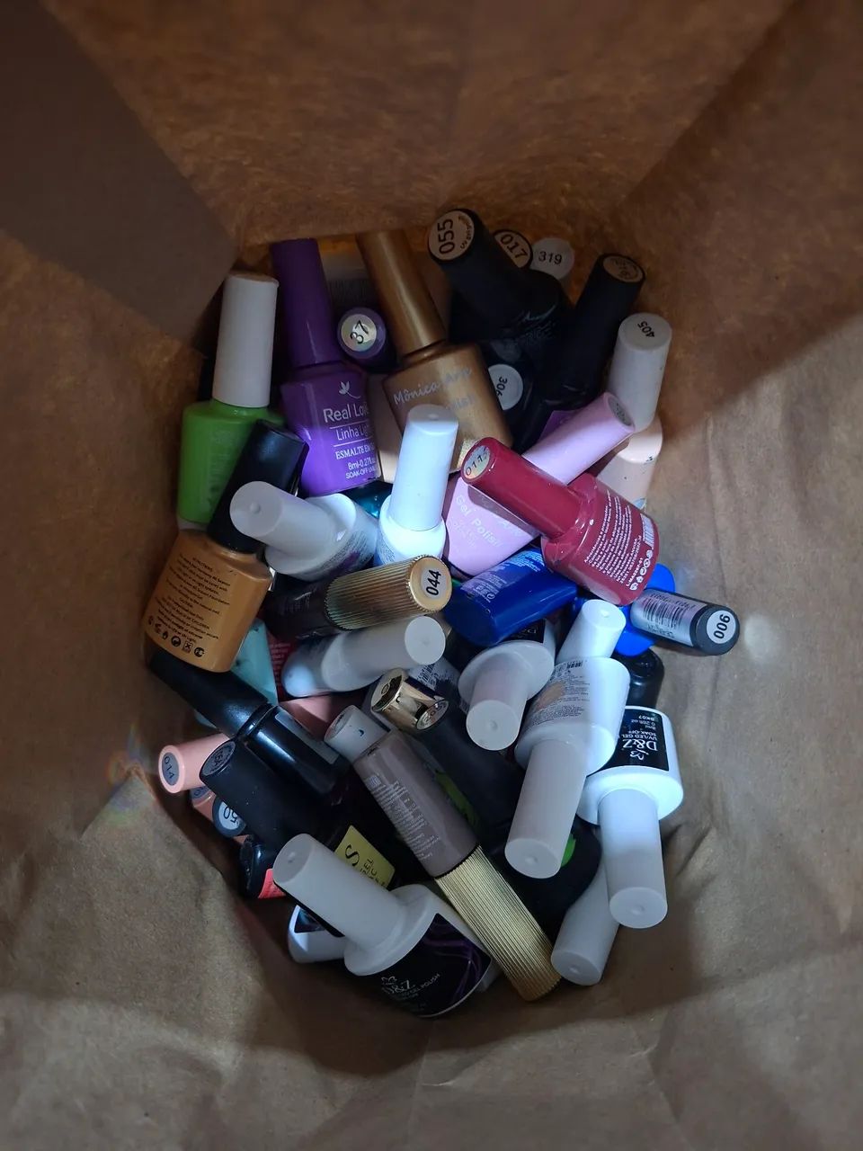 Lote com 72 esmaltes em gel - Foto 3