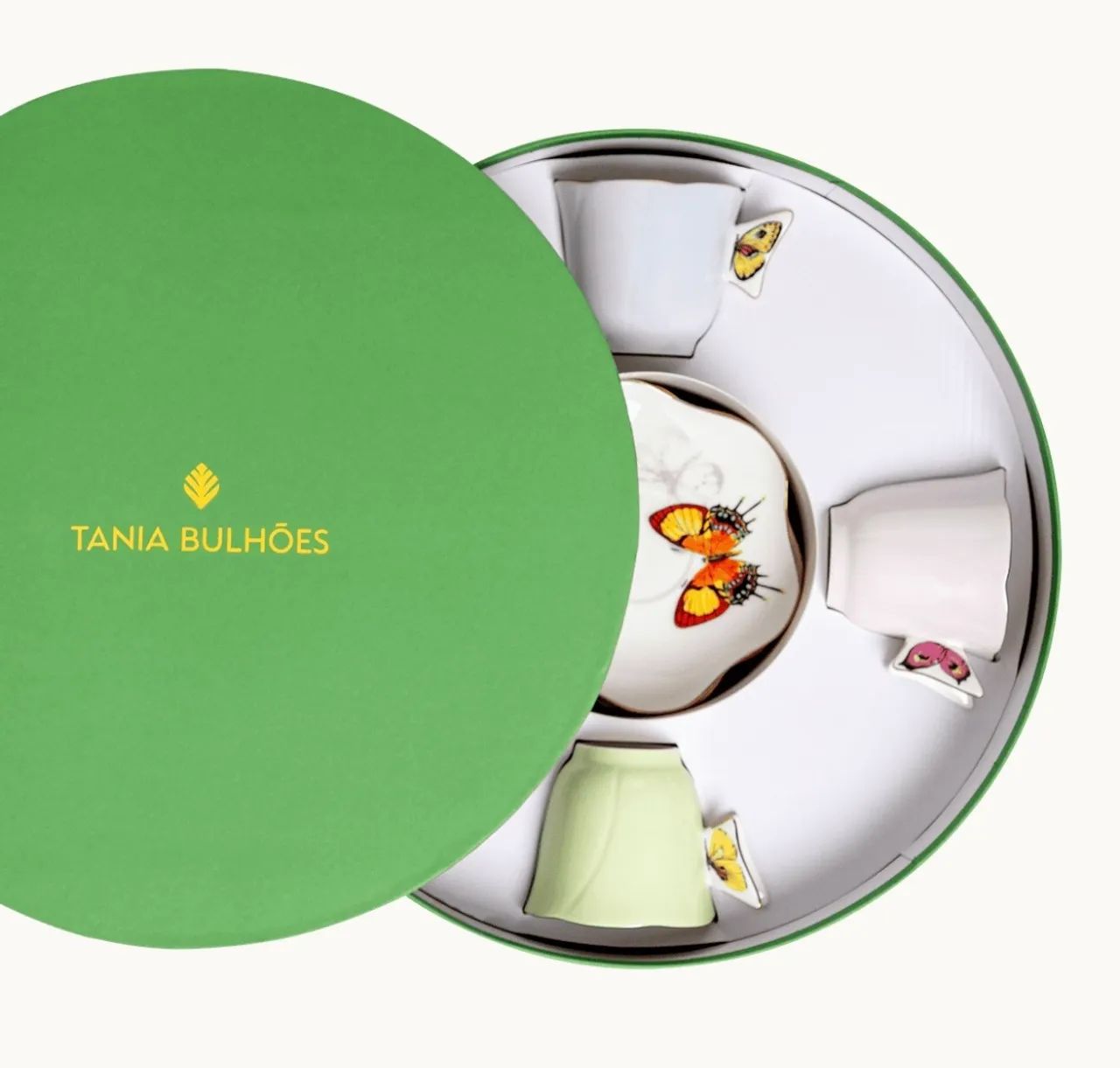 Xícara Borboletas Tania Bulhões