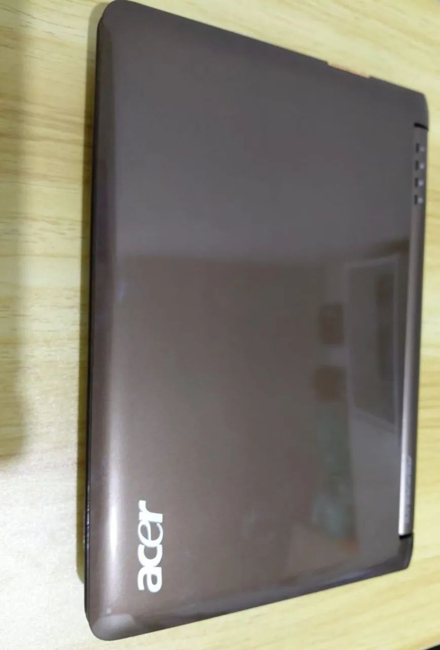 RARIDADE Netbook Acer Aspire One modelo ZG5 compacto, cor marrom FUNCIONAMENTO PERFEITO! - Foto 2