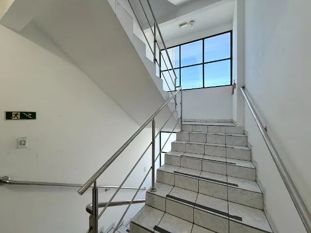 Vendo Prédio Comercial Lojas em Nazareth com 1.250m² - R$ 4.200.000,00 - Foto 5