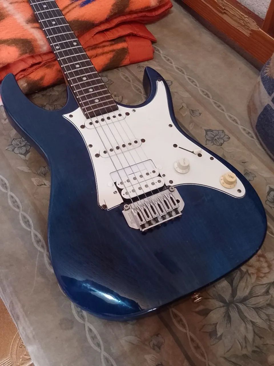 Guitarra Ibanez GRX40, troco em outra ibanez ou vendo