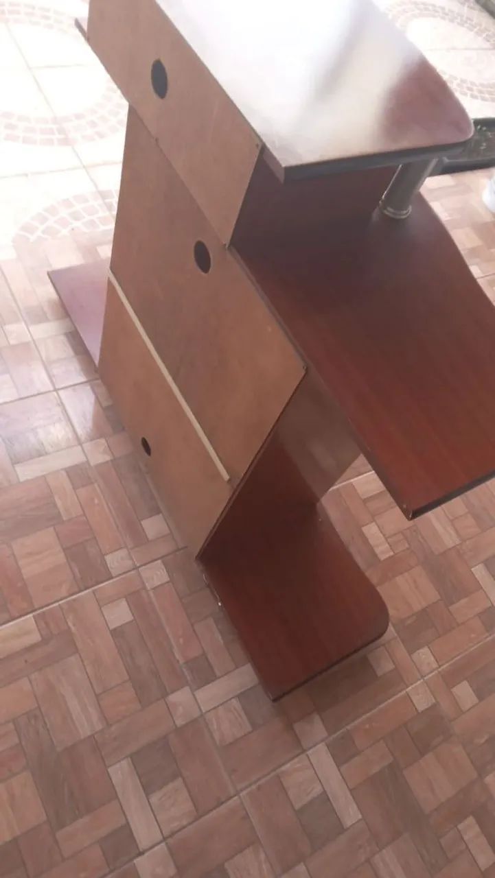 Mesa de sala para TV e eletrônicos  - Foto 2