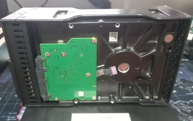 CASE EXTERNA COM 2 HDs 2TB COM JOGOS (RAID 1 COM 2 HDs DE 2TB) - Foto 3