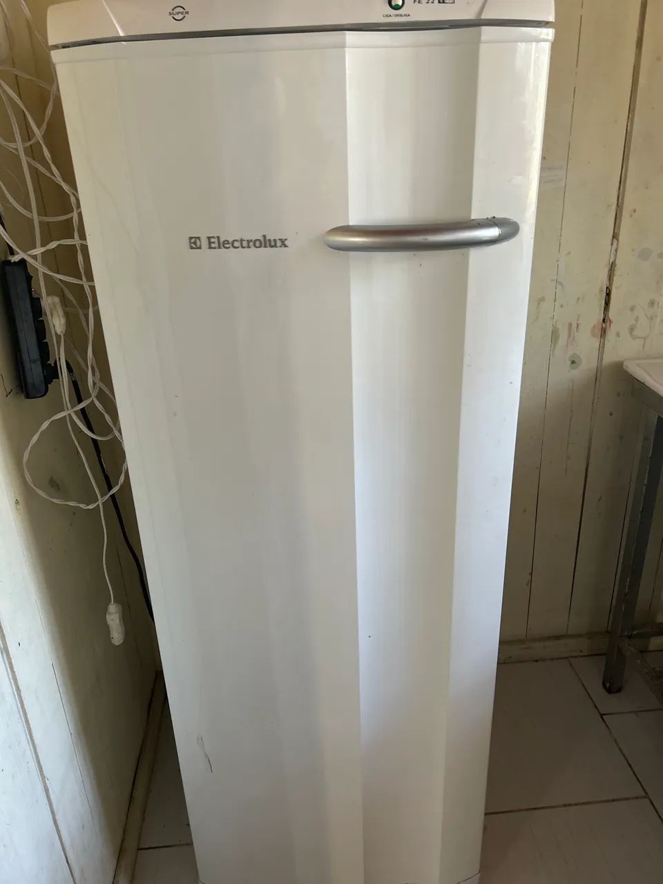 Freezer vertical 127