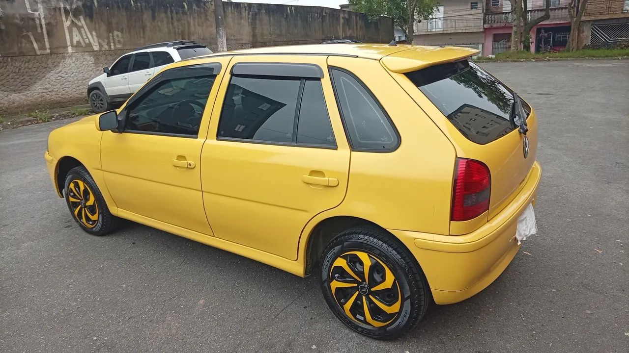Volkswagen Gol 1.0 Plus 16V 4P 2000