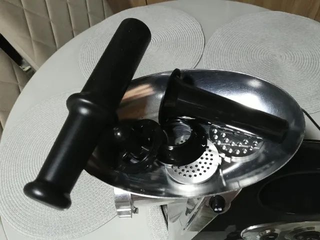 Moedor de carne Elétrico - Foto 3