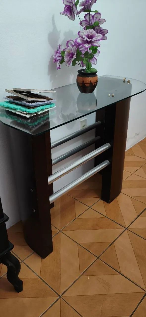 Aparadores madeira com tampo de vidro