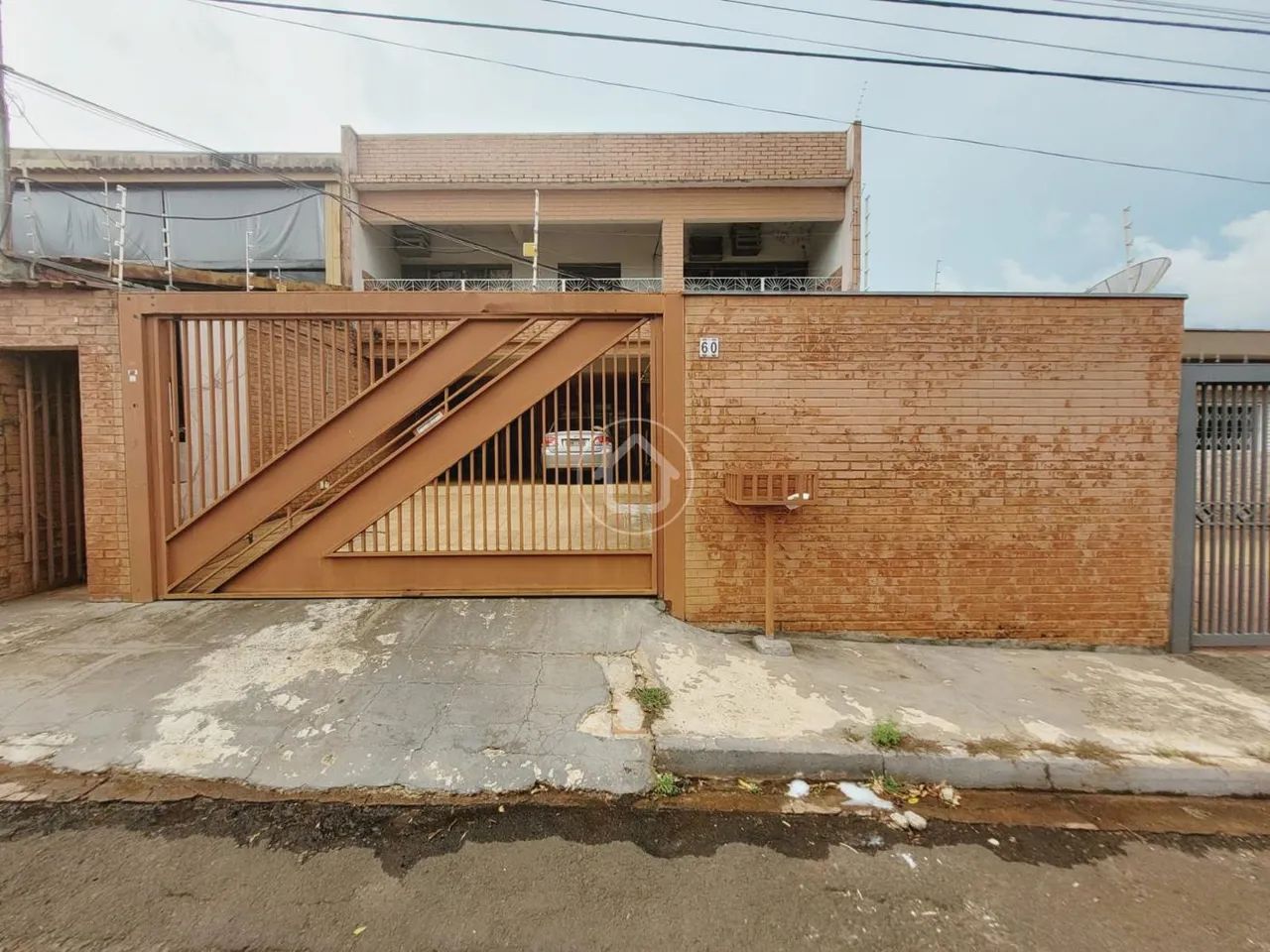 SOBRADO COMERCIAL - AMAMBAI