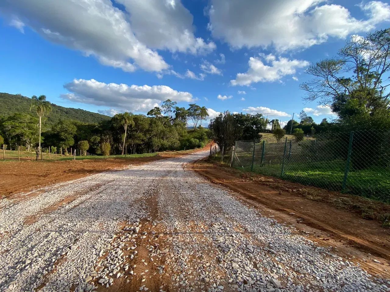 Terreno com Platô e Entrada Baixa! Aceito Veículos! - Foto 3