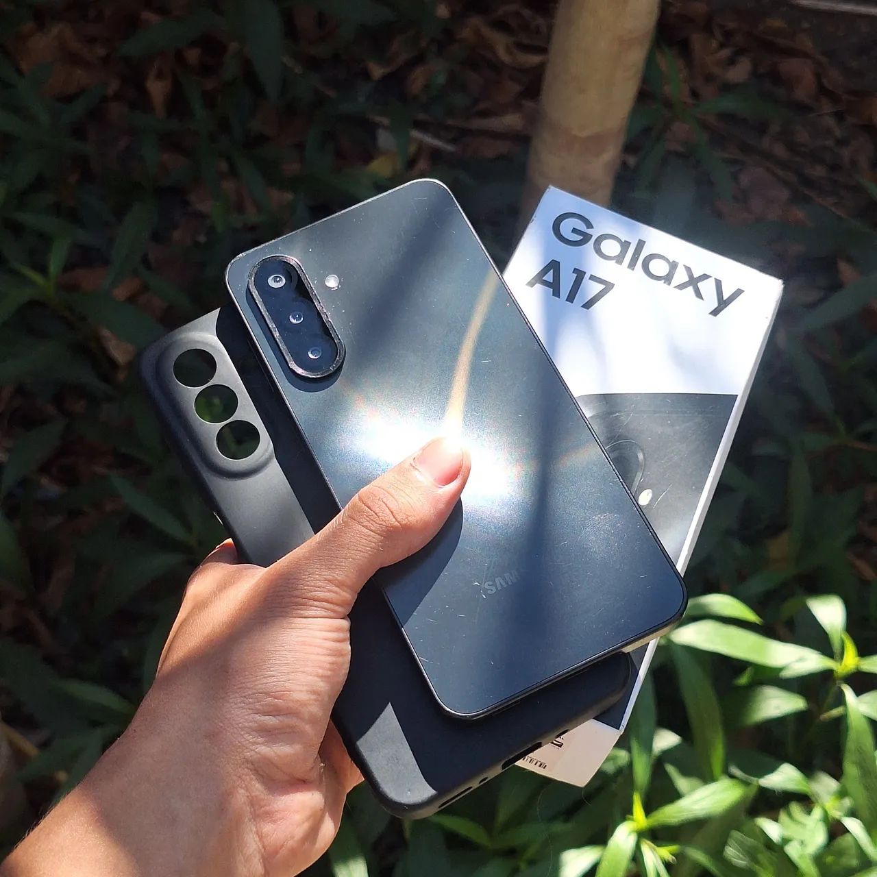Samsung Galaxy A17 (Pouco Usado)