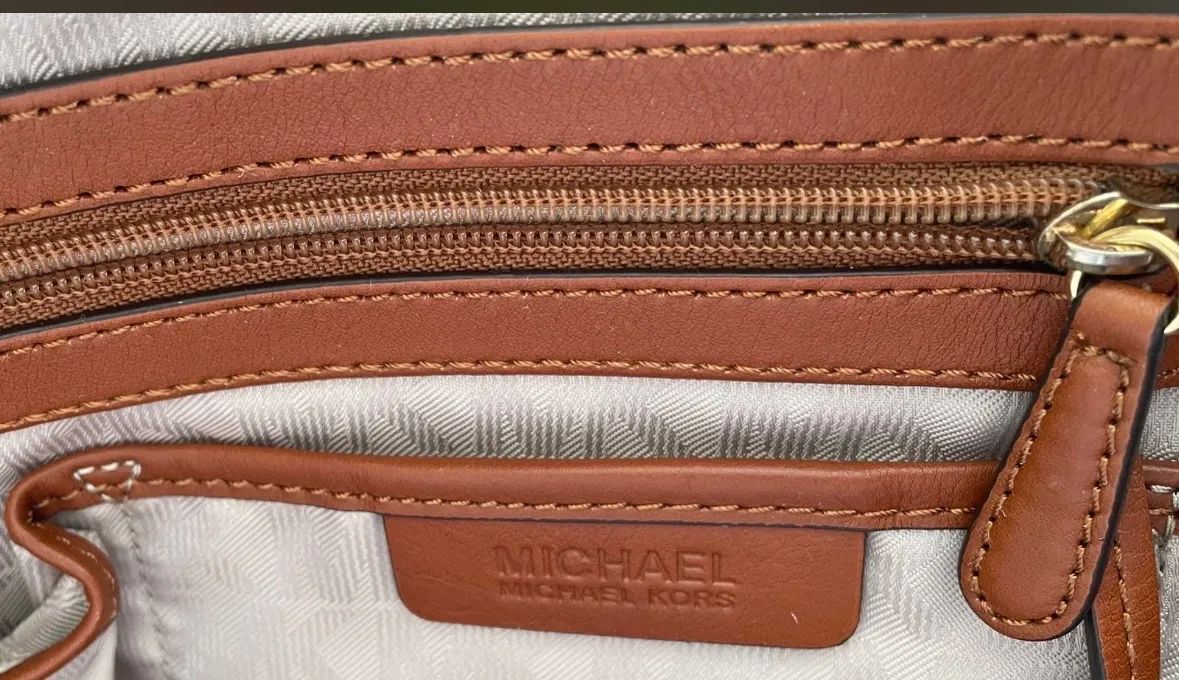 Bolsa Michael kors - Foto 2