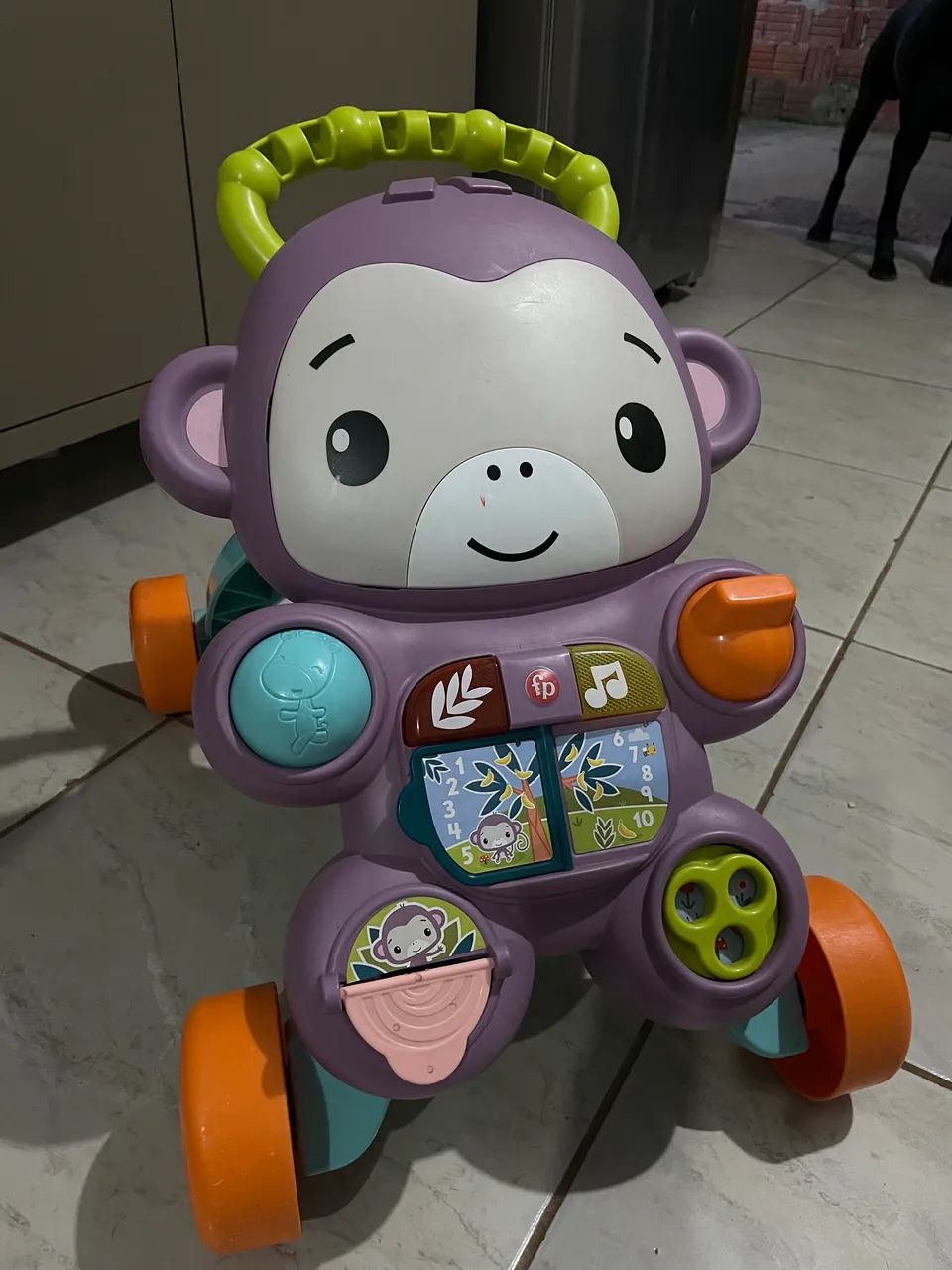 Andador Fisher-Price Aprenda Comigo Amigo Macaco