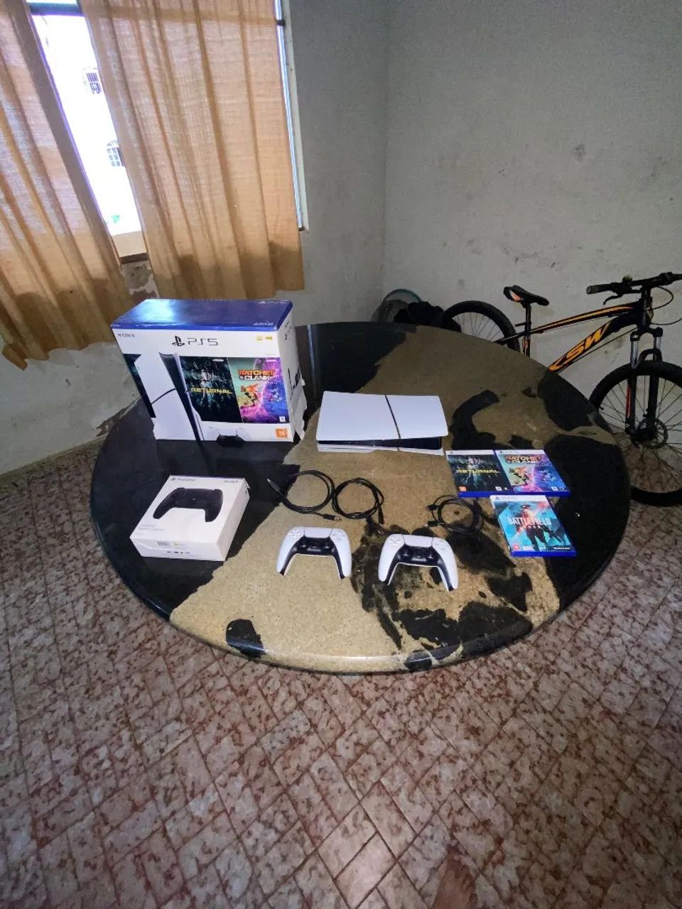Ps5 Slim versão com Disco