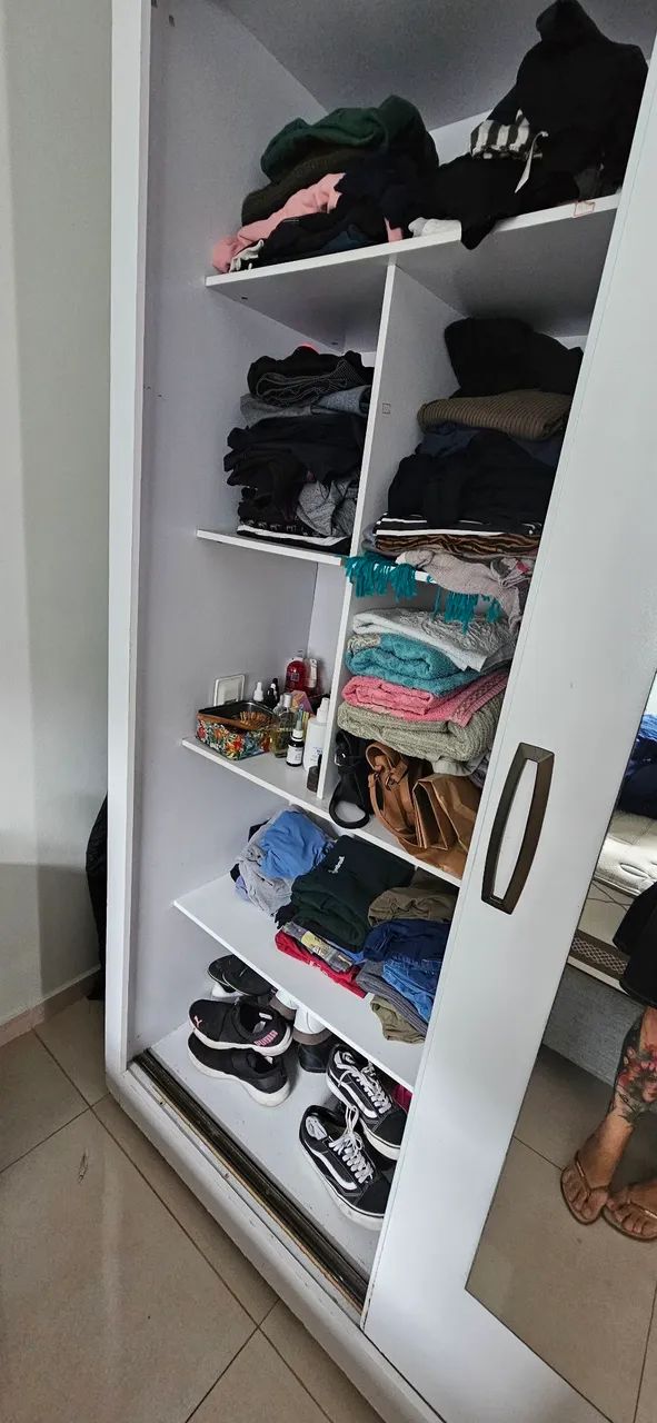 Doação guarda-roupas e rack sala - Foto 3