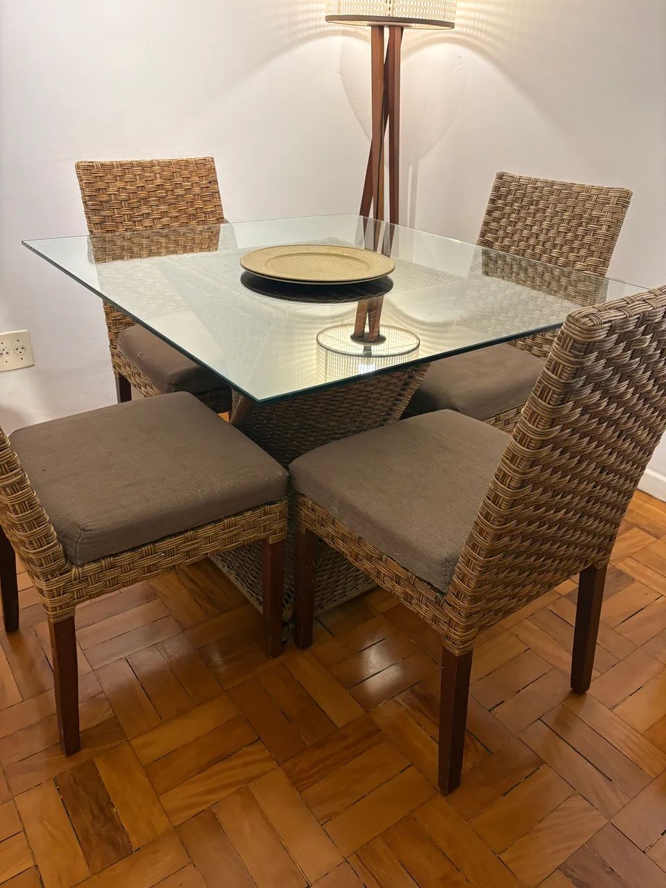 Mesa de Jantar com Cadeiras em Rattan - Foto 4