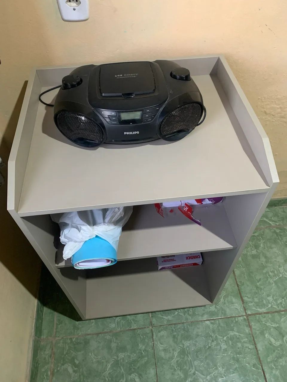 Vendo mesa com bancada e divisorias.  - Foto 2