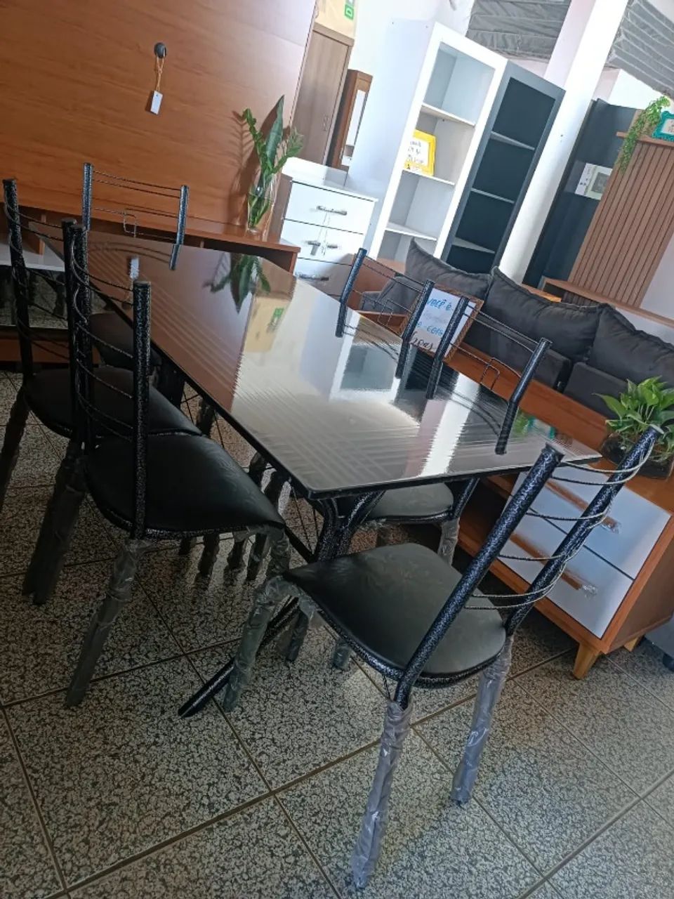 Mesa Marmorizada com 6 Cadeiras Nova na Promoção , Entrego - Foto 5