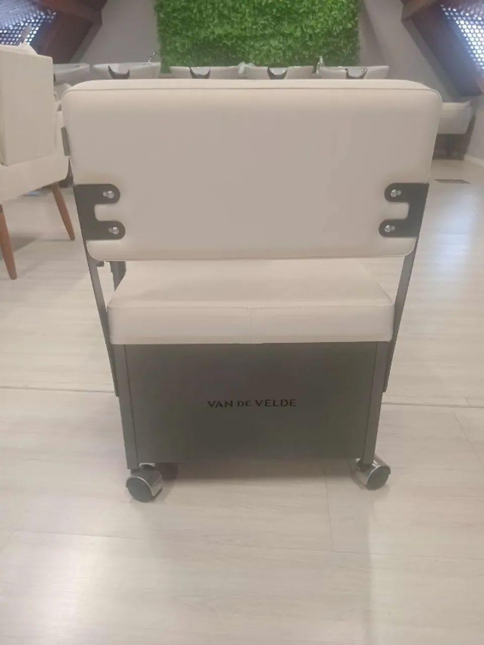 Cadeira Profissional Van de Velde com Apoio