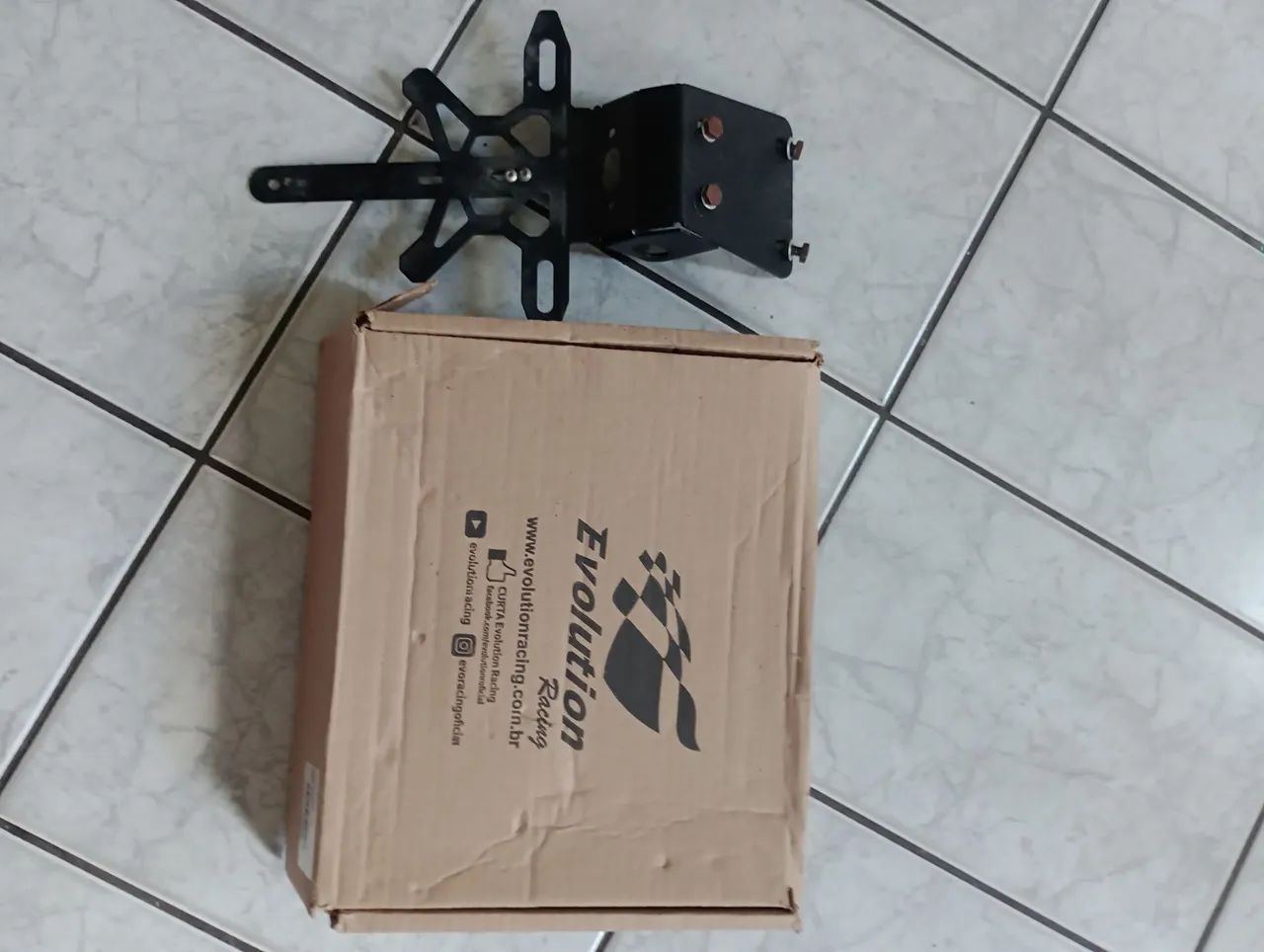 Suporte Placa Fixo CB300F 