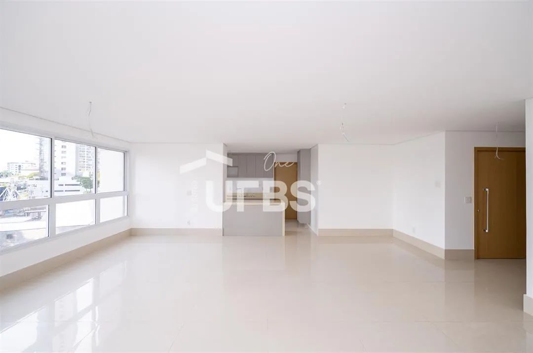 Apartamento 162,91 m² com 3 Quartos à Venda. - Foto 2