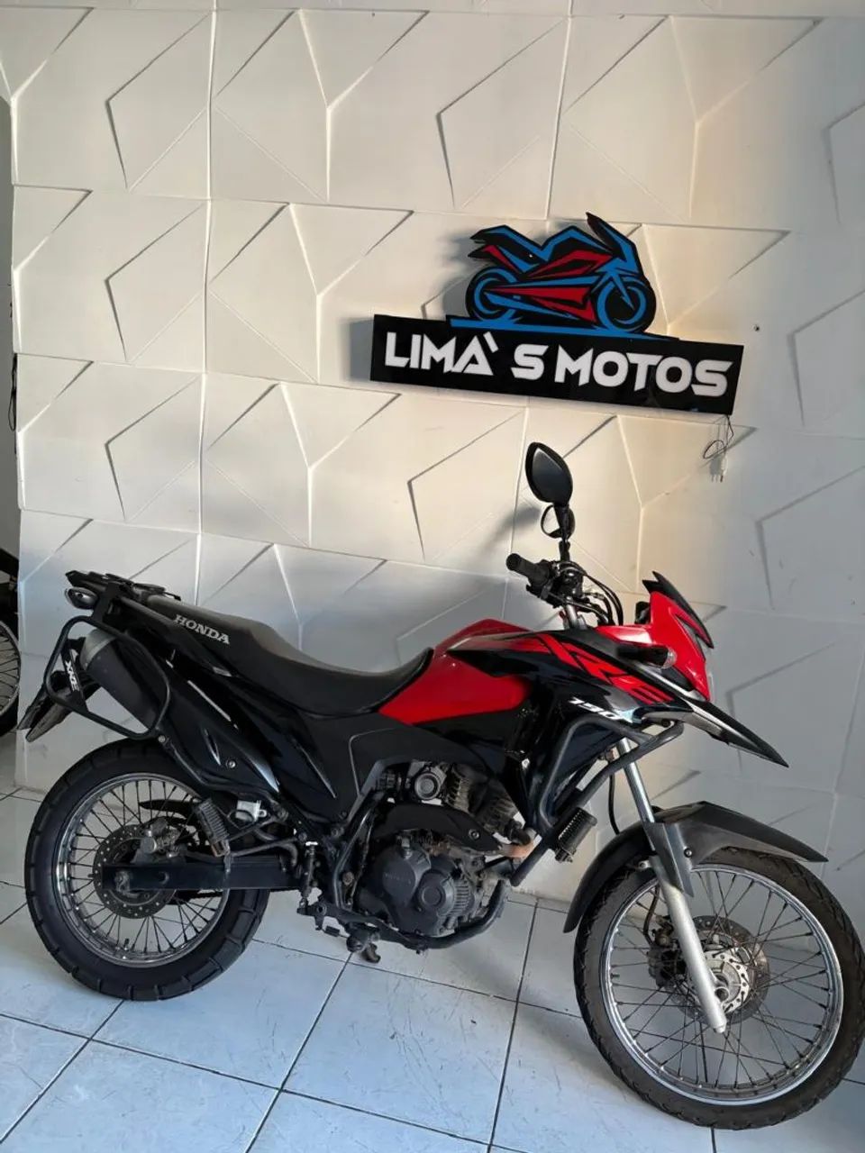 VENDO OU TROCO HONDA XRE 190 2022 ( LIMAS MOTOS)