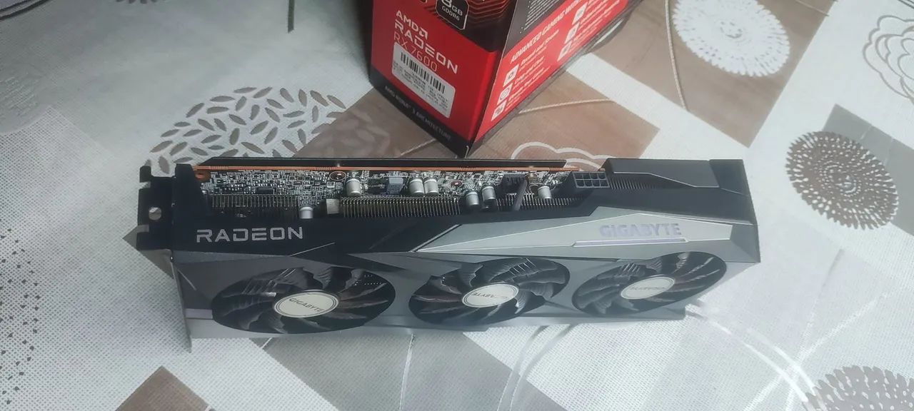 RX 7600 Gigabyte  - Foto 2