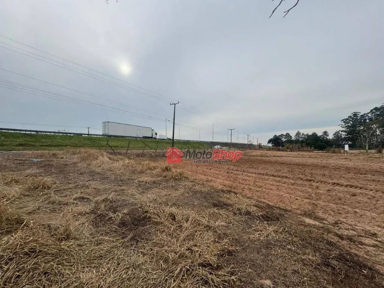 Terreno Nova Guarita frente BR 101