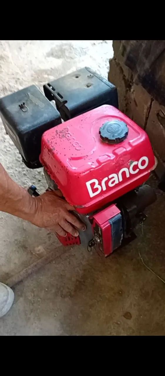 Motor de barco Branco