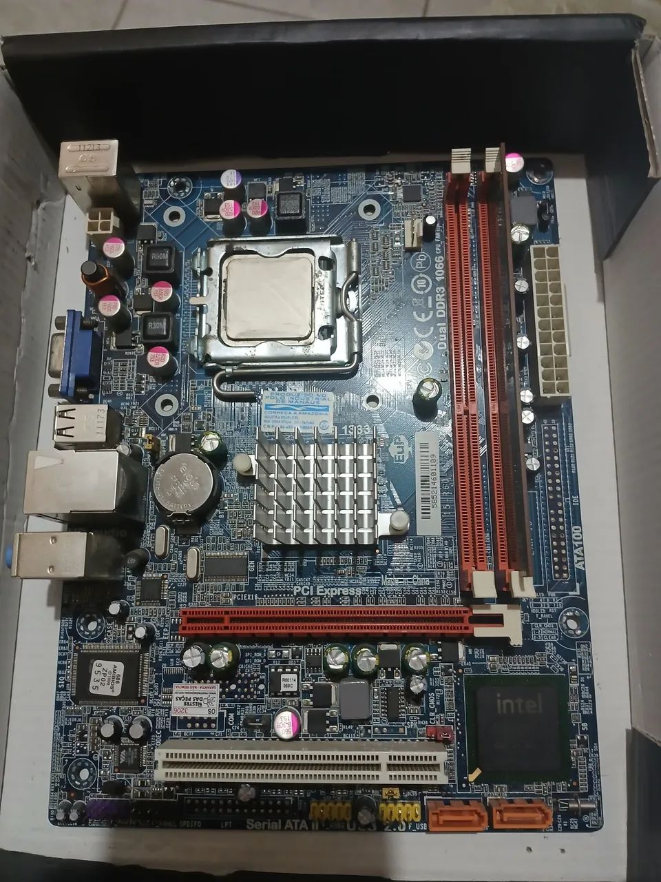 Placa mãe dual ddr3 1066