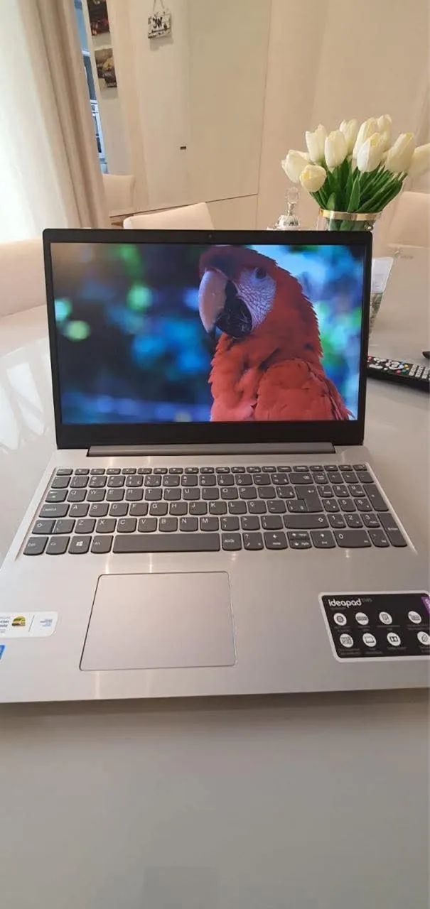 Notebook Lenovo 