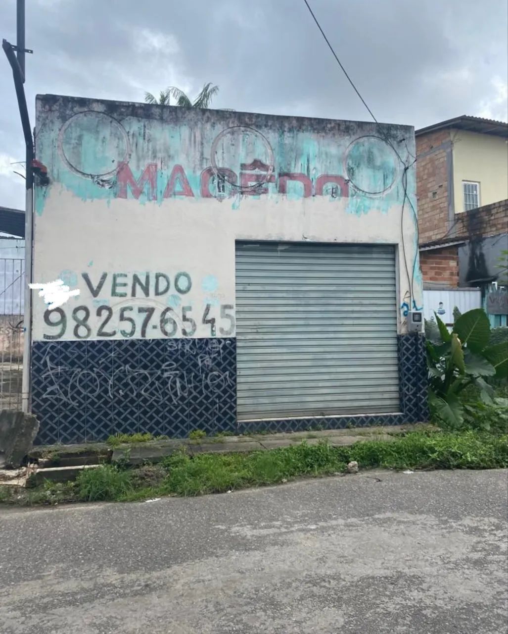 Vende se terreno na Marambaia 