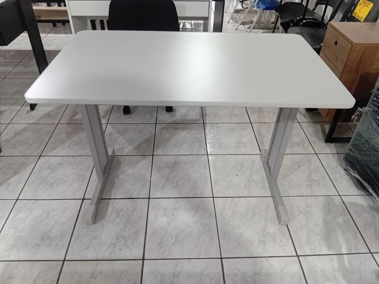 Mesa cinza para escritório  - Foto 2