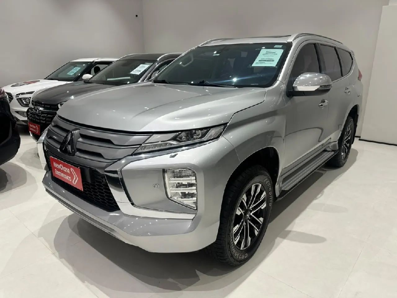 Mitsubishi Pajero 2022