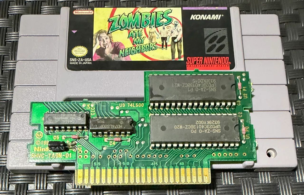Zombies Ate My Neighbors Original SNES Super Nintendo Konami