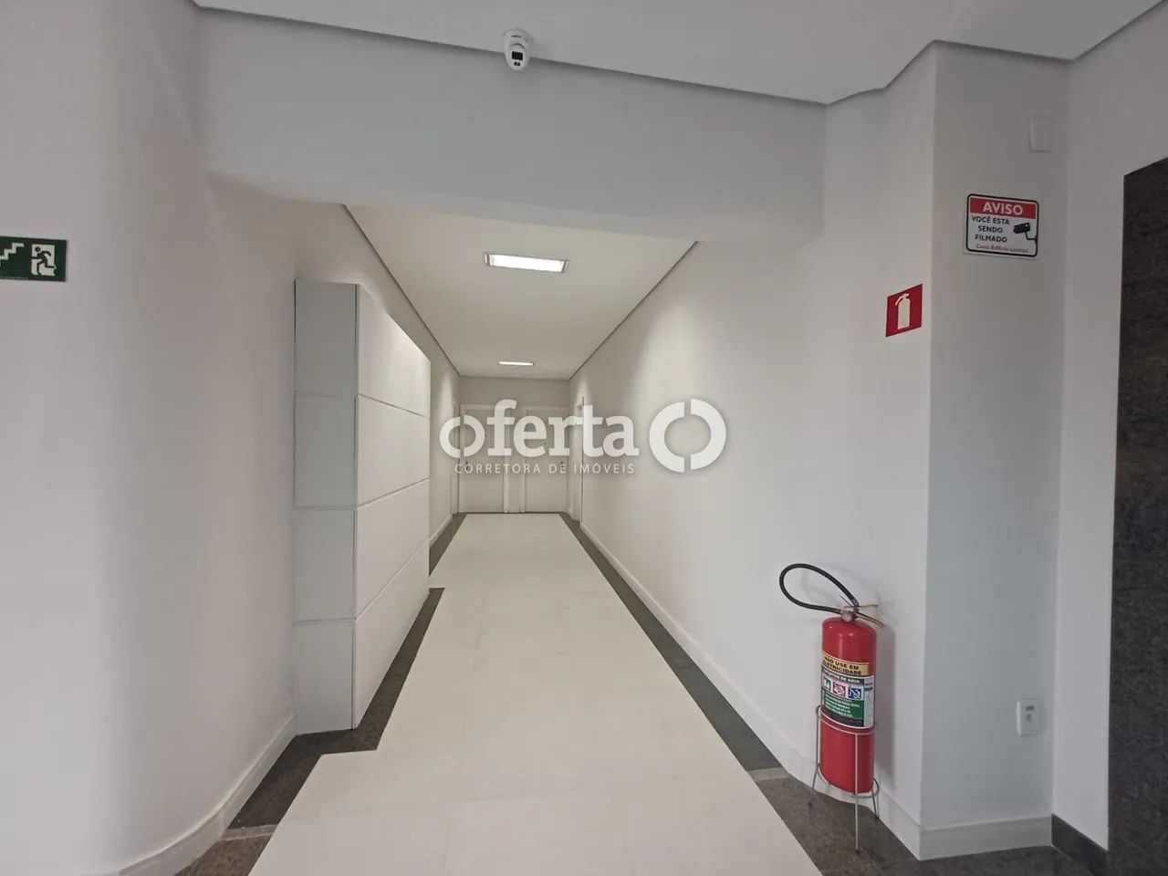 SALA COMERCIAL NO CENTRO DE CURITIBA - GALERIA LUSTOZA - Foto 3