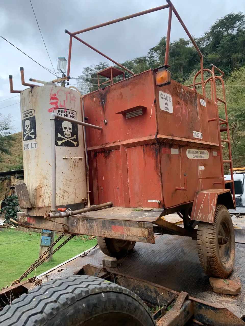 Máquina de pintura viária 