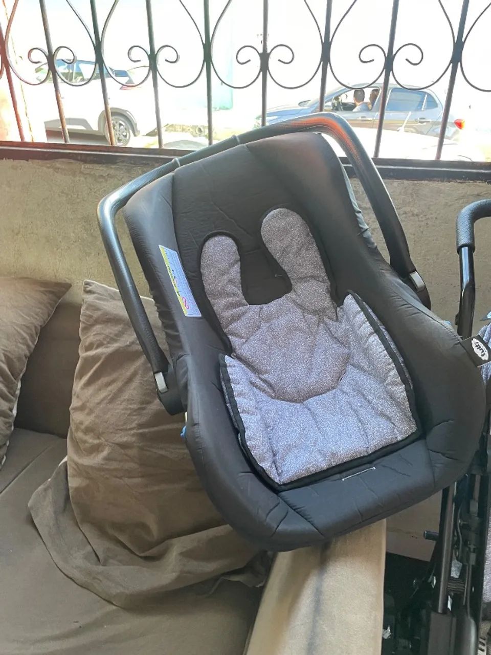 KIT CARRINHO DE BEBÊ E BEBÊ CONFORTO - Foto 4