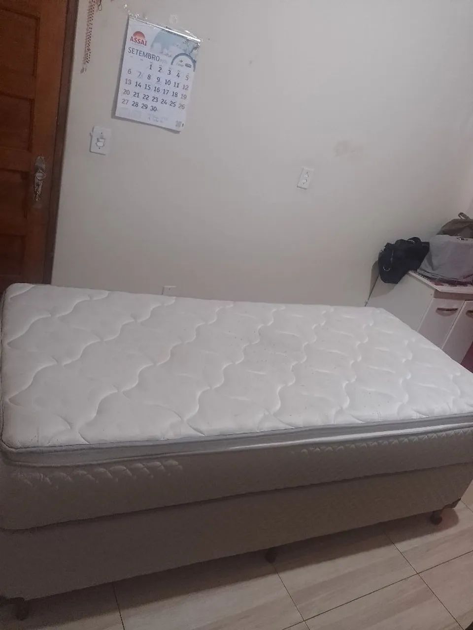 Cama de solteiro com colchão box - Foto 4